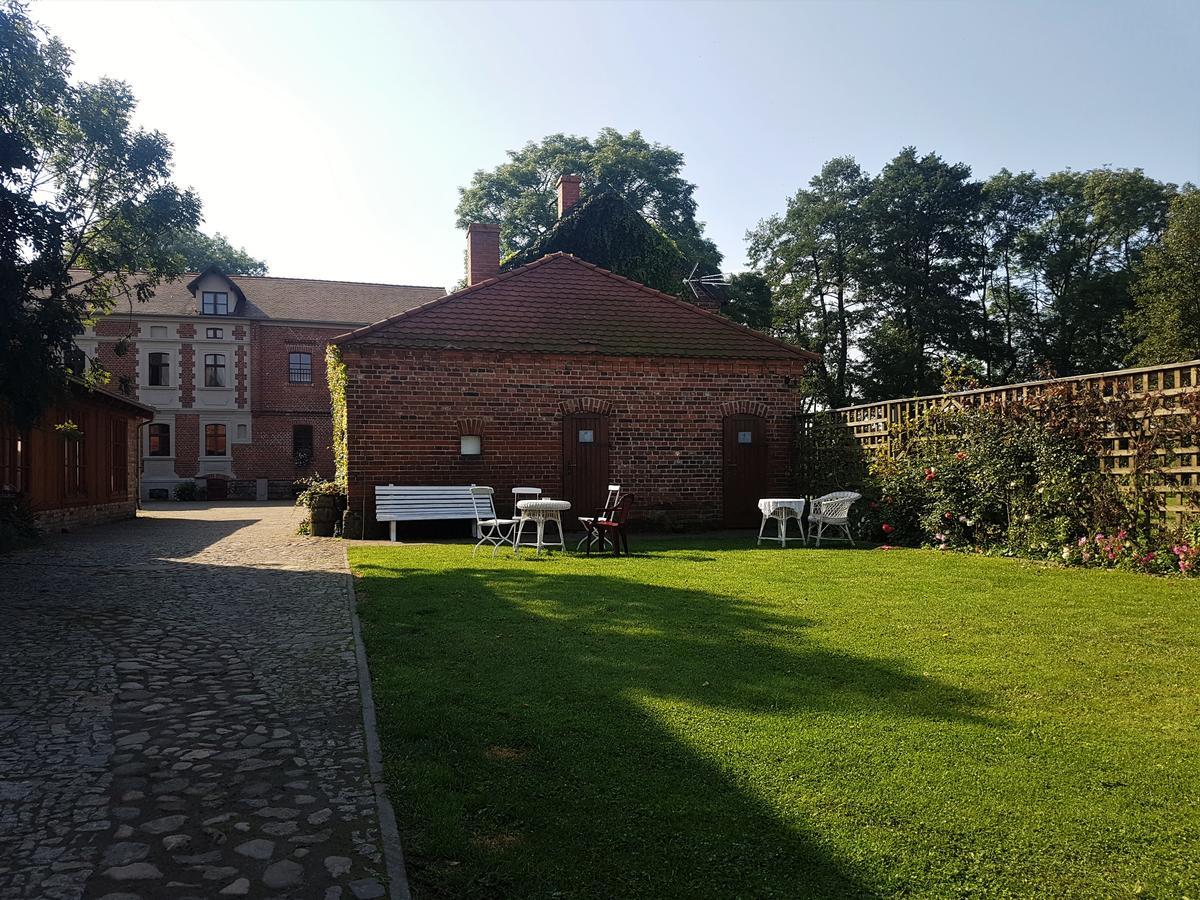 Leniwka Hotel Swiebodzin Exterior photo
