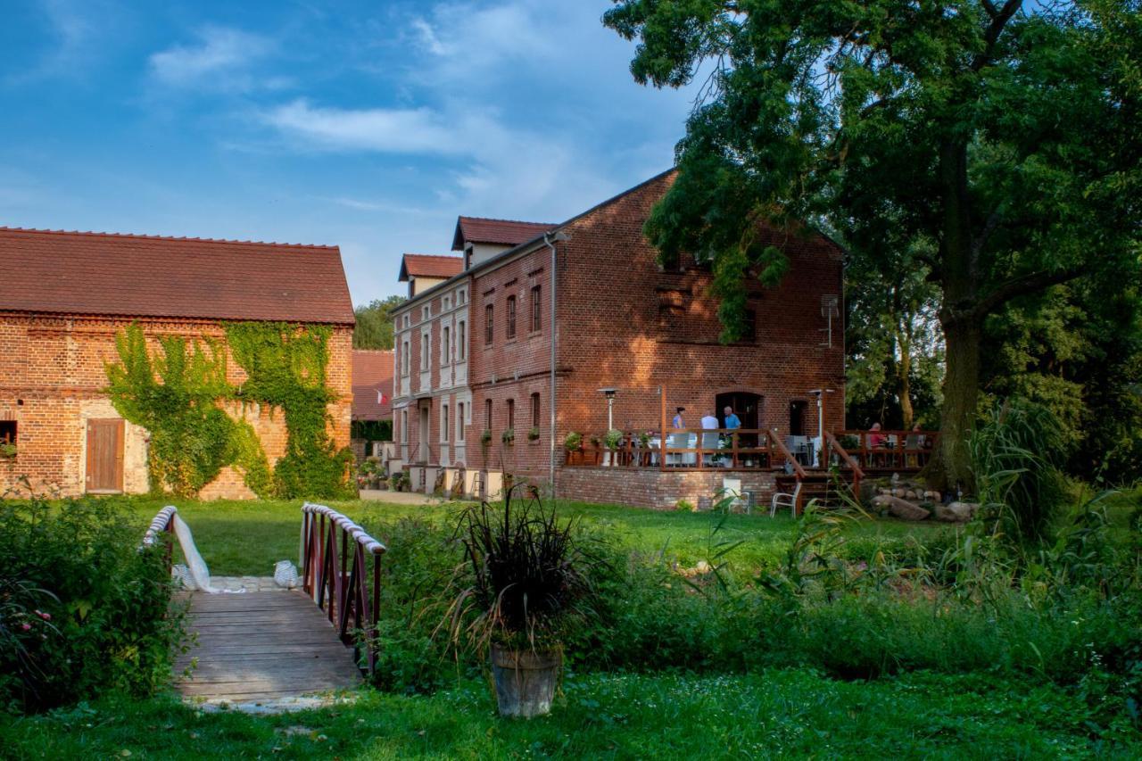 Leniwka Hotel Swiebodzin Exterior photo